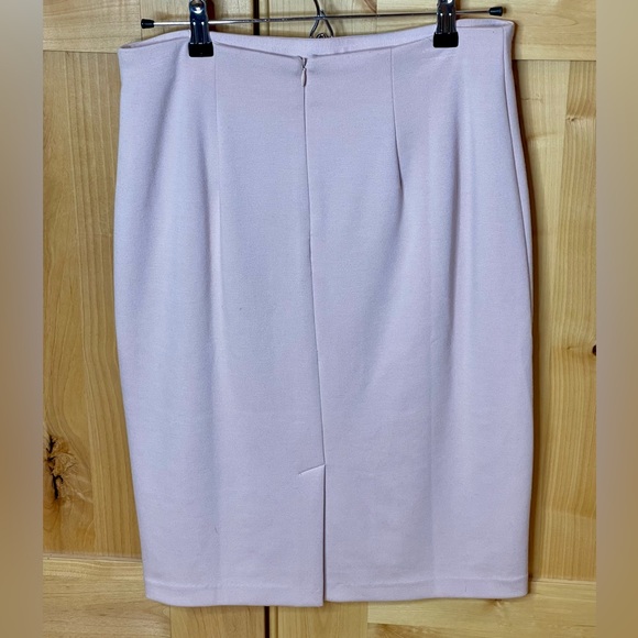 Philosophy skirt - size 4 - Picture 2 of 4